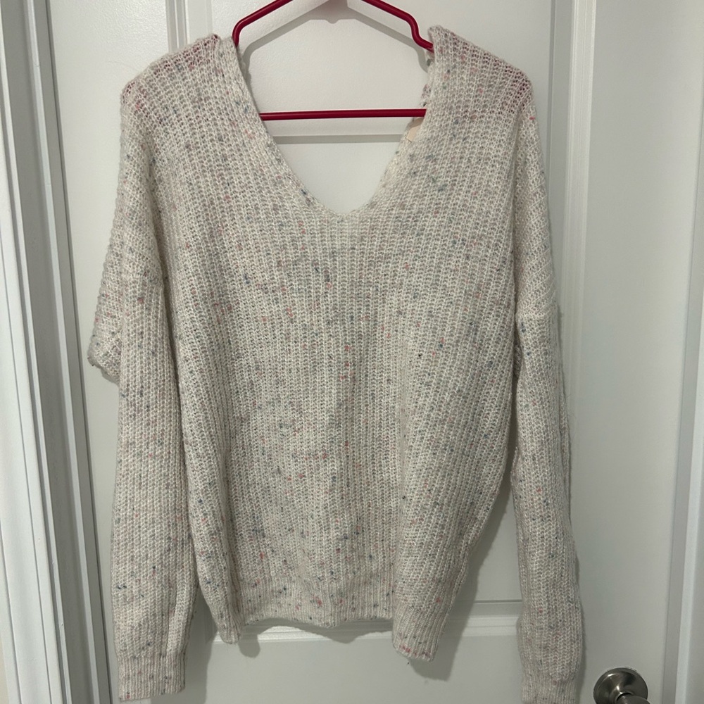 Francesca’s cream open back sweater